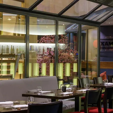 Moevenpick Geneva Hotel