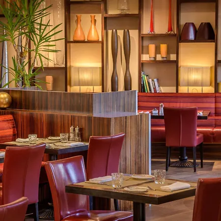 Moevenpick Geneva Hotel 4*